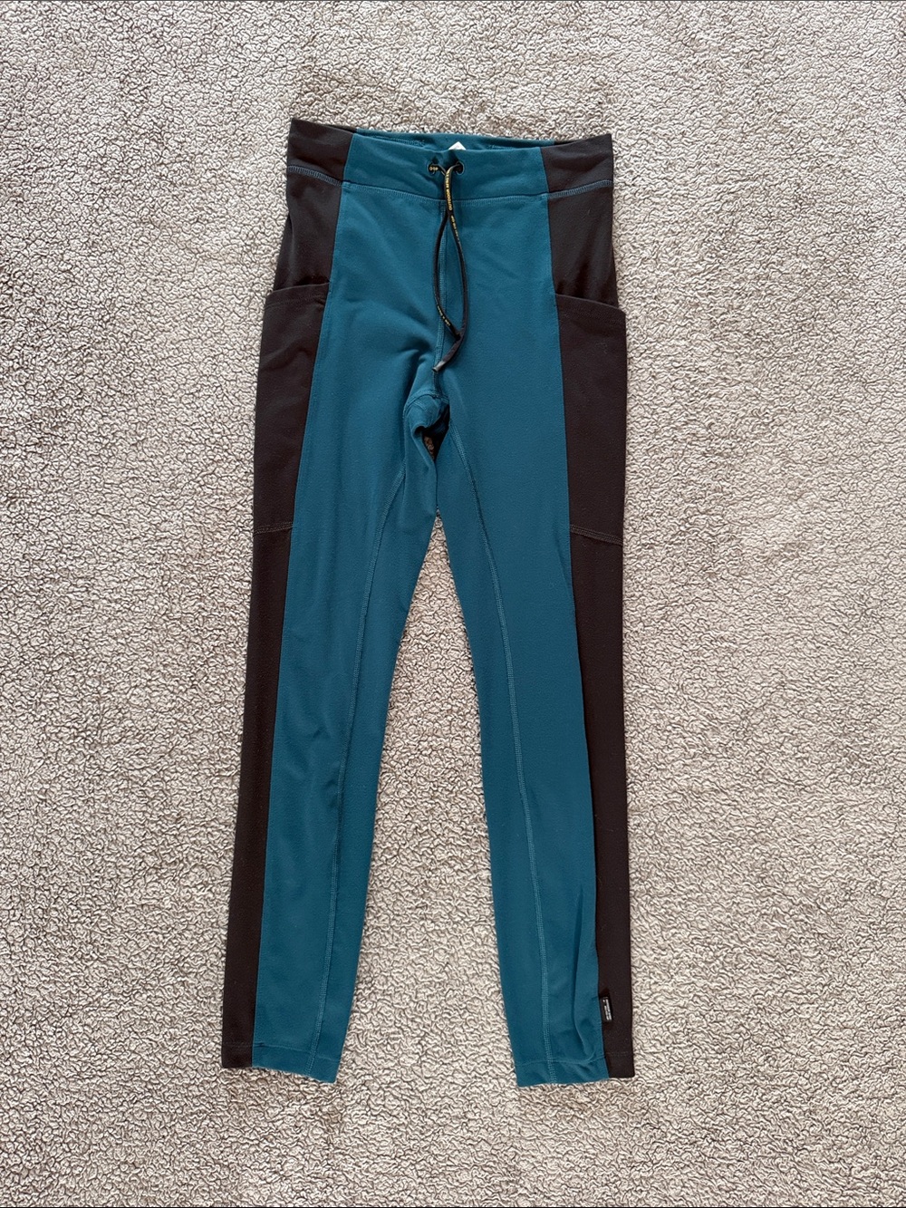 REI Teal & Black Performance Leggings